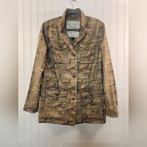 Hilfiger Clothing Women's Military Camo Jacket Size M Cinched Waist 100% Cotton